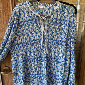 Max Studio blouse. Size 1X